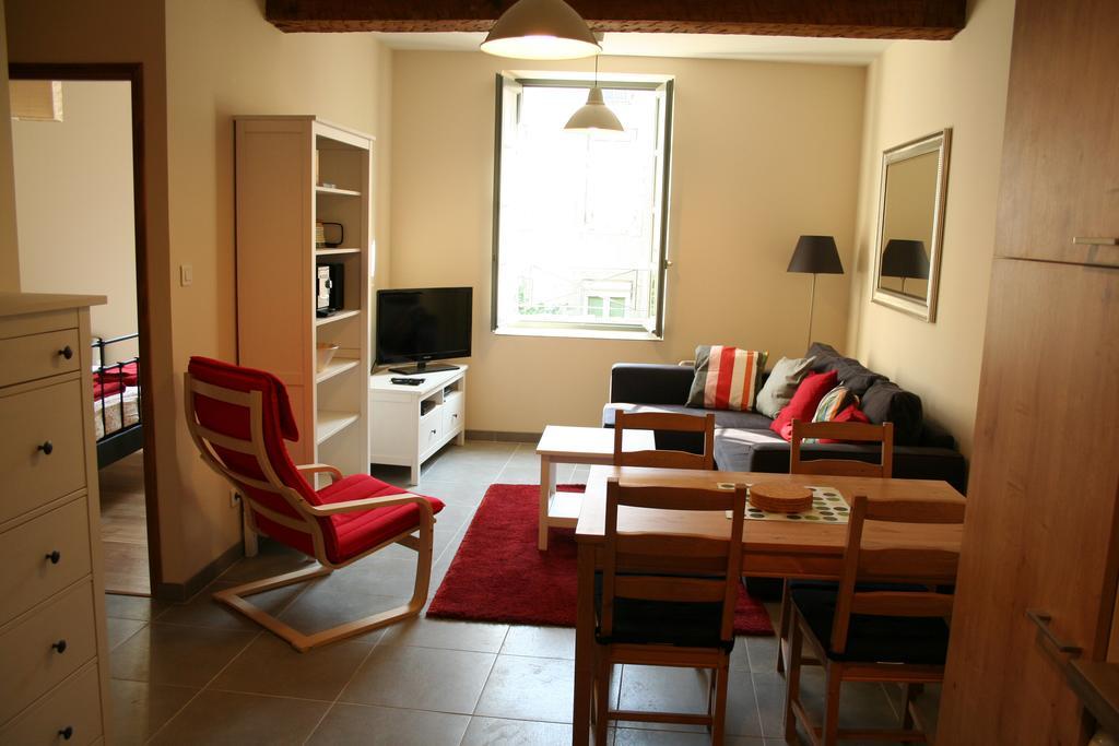 Carcassonne Pont Vieux Apartments מראה חיצוני תמונה